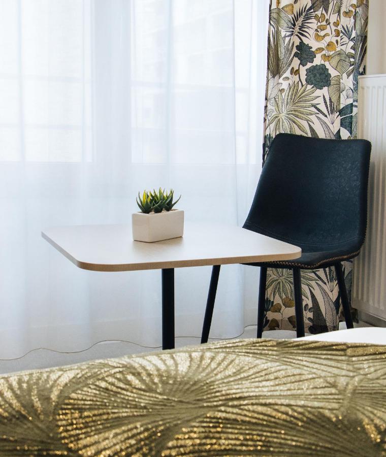 Twenty Business Flats Asnieres-Sur-Seine Aparthotel Εξωτερικό φωτογραφία